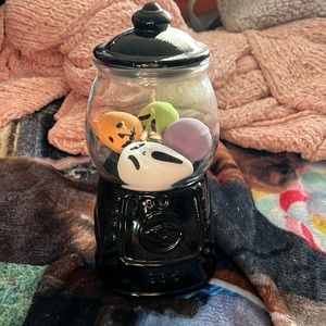 Glass gumball machine